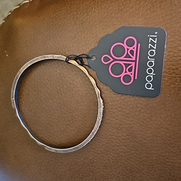 3/$20 PAPARAZZI Copper Rhinestone Just Sparkle and Wave Bangle Bracelet - Picture 2 of 5